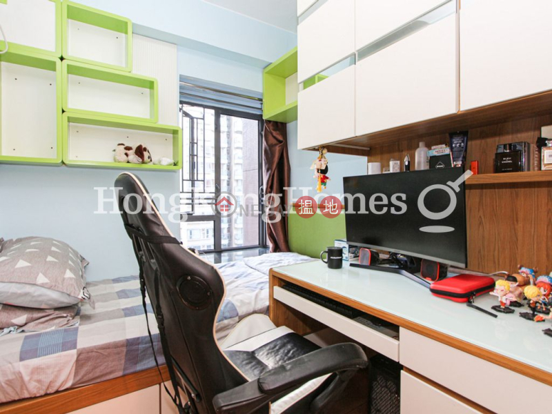 Property Search Hong Kong | OneDay | Residential, Sales Listings | 3 Bedroom Family Unit at Hollywood Terrace | For Sale