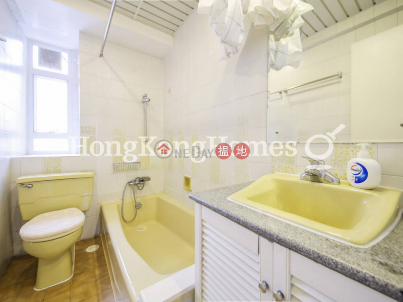 Property Search Hong Kong | OneDay | Residential Rental Listings | 3 Bedroom Family Unit for Rent at Sunrise Court