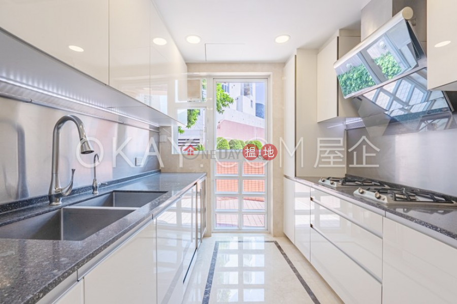 HK$ 220,000/ 月|環翠園|南區|4房3廁,連車位,露台,獨立屋《環翠園出租單位》