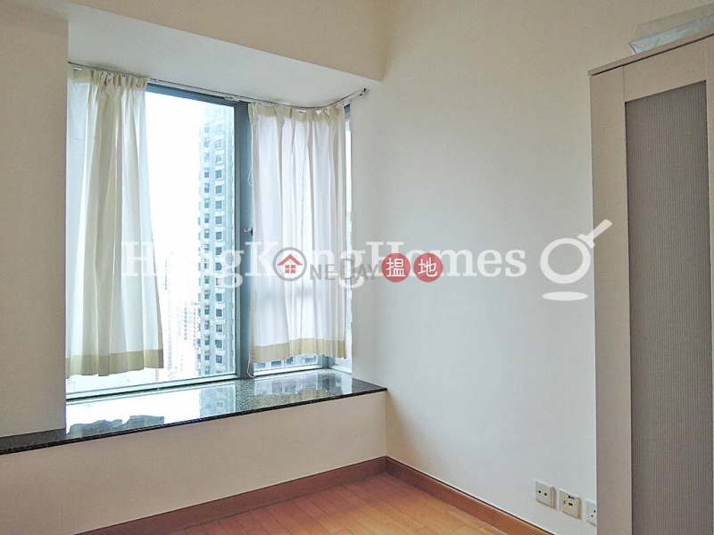 3 Bedroom Family Unit for Rent at 2 Park Road 2 Park Road | Western District | Hong Kong, Rental HK$ 36,000/ month
