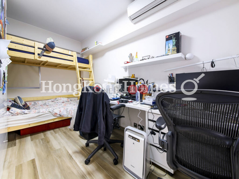 HK$ 23.5M | Happy Mansion | Wan Chai District 3 Bedroom Family Unit at Happy Mansion | For Sale