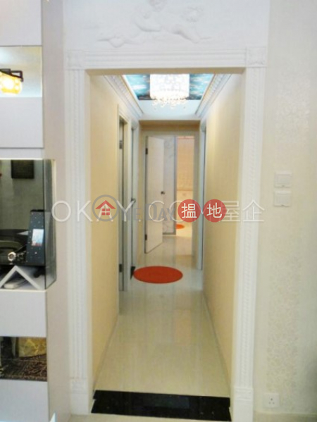 HK$ 28,000/ month | Block 45-48 Baguio Villa | Western District | Efficient 2 bedroom with terrace & parking | Rental