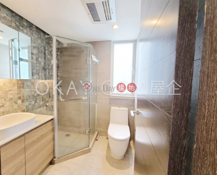 Efficient 3 bedroom with parking | Rental 23-25 Tai Hang Road | Wan Chai District Hong Kong, Rental, HK$ 43,000/ month