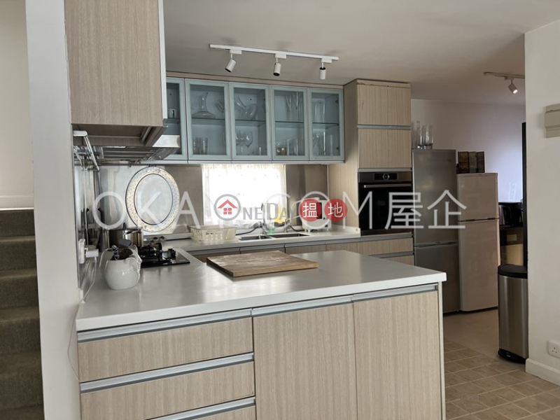 Charming house with sea views, rooftop & balcony | Rental | Nga Yiu Tau Village House 瓦窰頭村屋 Rental Listings