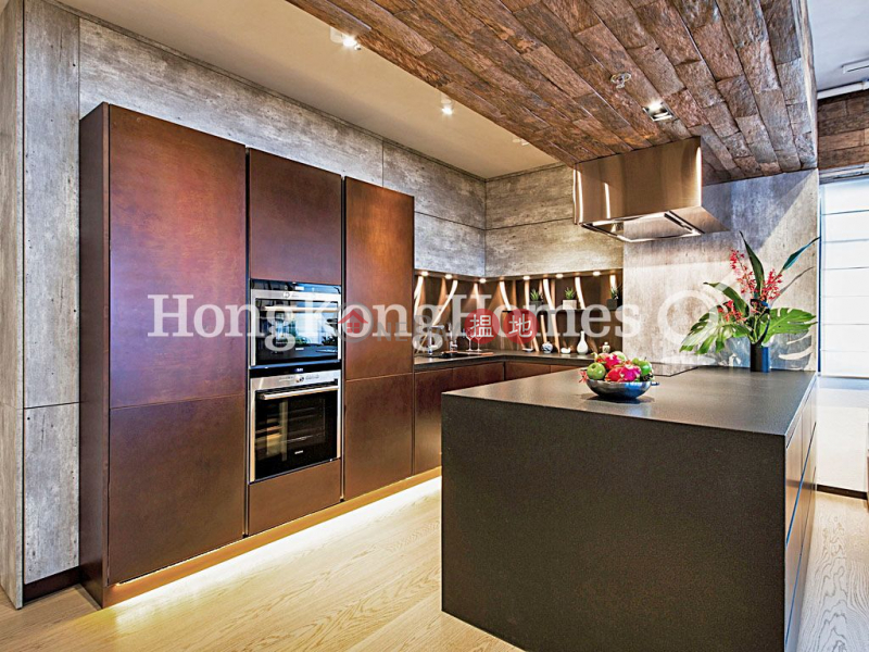 Property Search Hong Kong | OneDay | Residential Rental Listings | 2 Bedroom Unit for Rent at Hang Fat Trading House