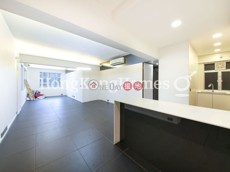 3 Bedroom Family Unit at Kent Mansion | For Sale | Kent Mansion 康德大廈 Sales Listings