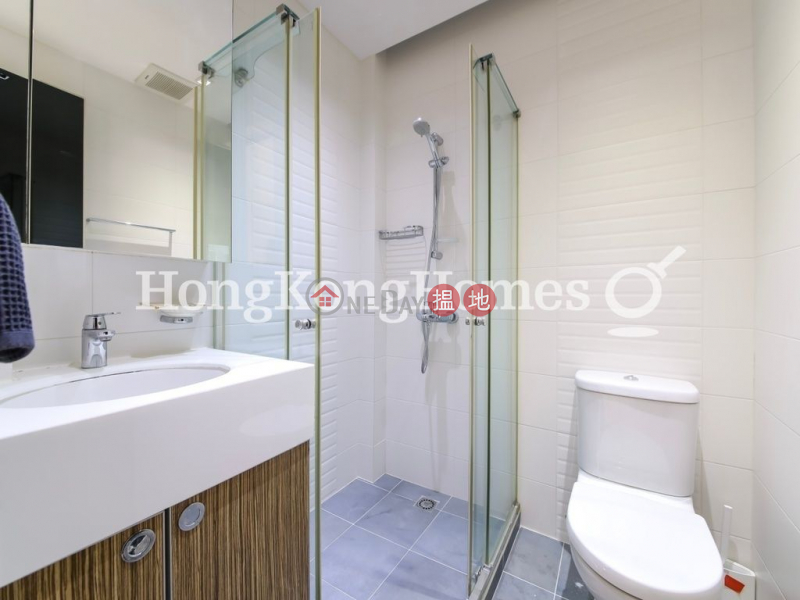 HK$ 45,000/ month, Hong Lok Mansion, Central District, 3 Bedroom Family Unit for Rent at Hong Lok Mansion
