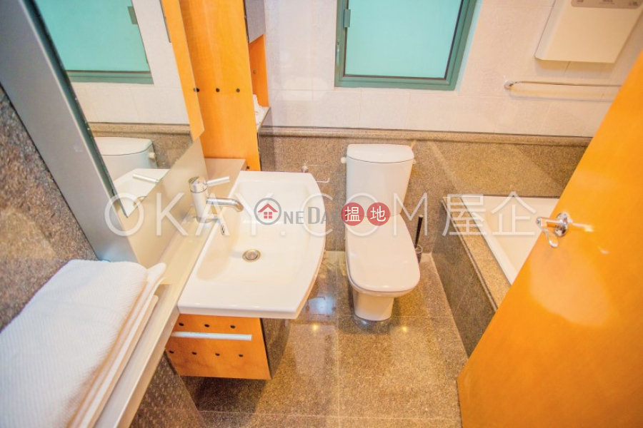 Popular 3 bedroom on high floor with harbour views | Rental | 80 Robinson Road 羅便臣道80號 Rental Listings