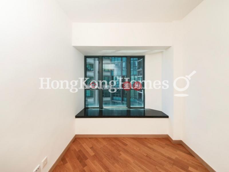 Property Search Hong Kong | OneDay | Residential | Rental Listings | 3 Bedroom Family Unit for Rent at 80 Robinson Road