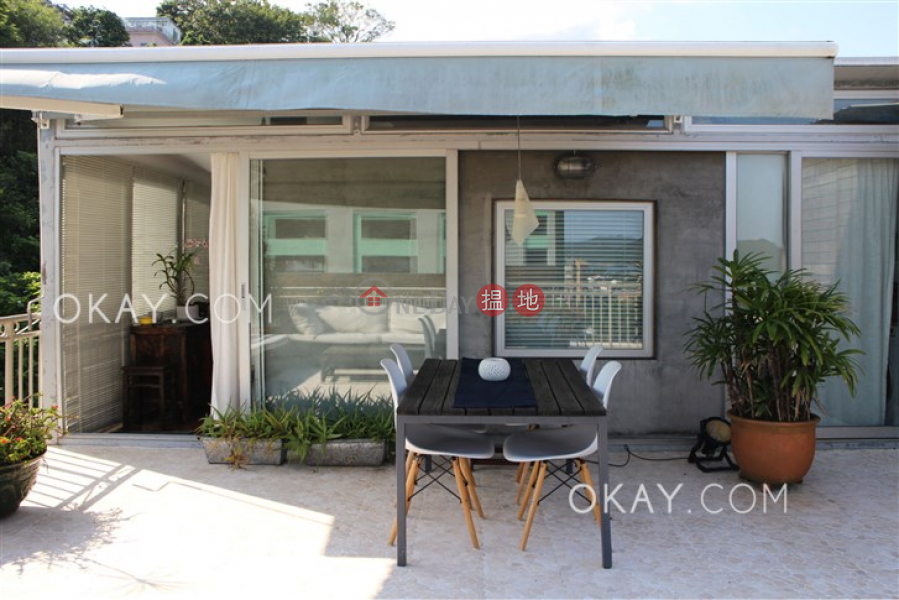HK$ 9.5M | Sun King Terrace | Sai Kung, Lovely house on high floor with sea views & rooftop | For Sale
