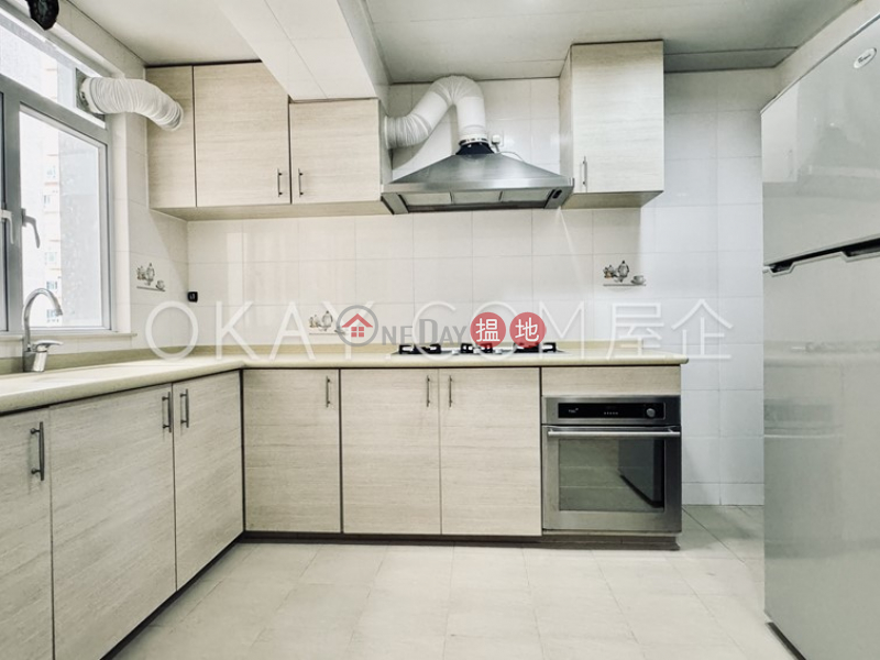 HK$ 25.2M Realty Gardens, Western District | Efficient 3 bedroom with balcony & parking | For Sale