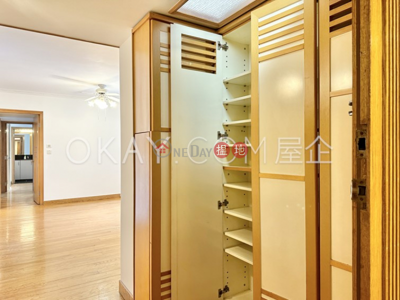 Cozy 3 bedroom in Sheung Wan | Rental 123 Hollywood Road | Central District | Hong Kong Rental HK$ 33,000/ month
