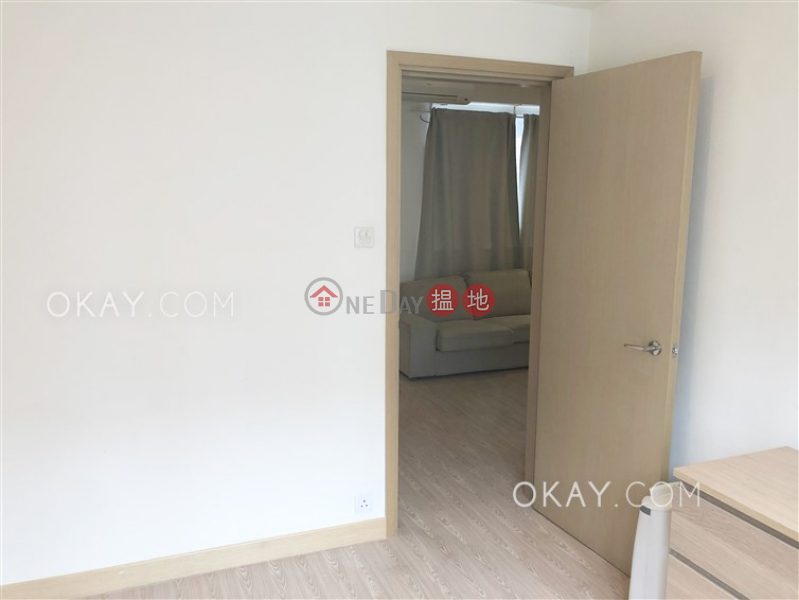 Unique 2 bedroom with balcony | Rental, Sunny Building 旭日大廈 Rental Listings | Central District (OKAY-R255074)