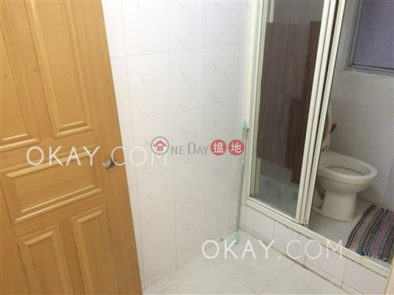 HK$ 46,000/ month Cleveland Mansion Wan Chai District | Stylish 3 bedroom with balcony | Rental