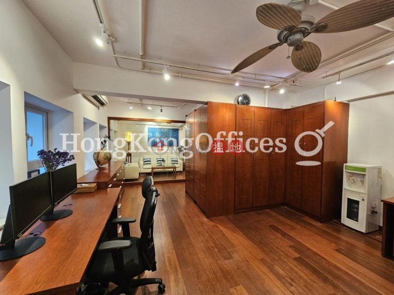 Property Search Hong Kong | OneDay | Office / Commercial Property | Rental Listings Office Unit for Rent at Peter Building