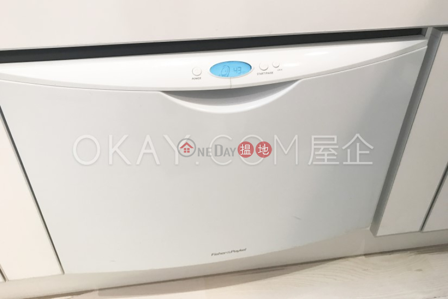 HK$ 1,320萬-凱旋門觀星閣(2座)|油尖旺-0房1廁,海景,星級會所凱旋門觀星閣(2座)出售單位