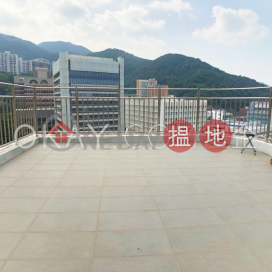 Rare 2 bedroom on high floor with rooftop | Rental | Smiling Court 天悅閣 _0