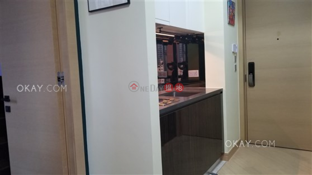 Stylish 1 bedroom on high floor with balcony | Rental | Jones Hive 雋琚 Rental Listings