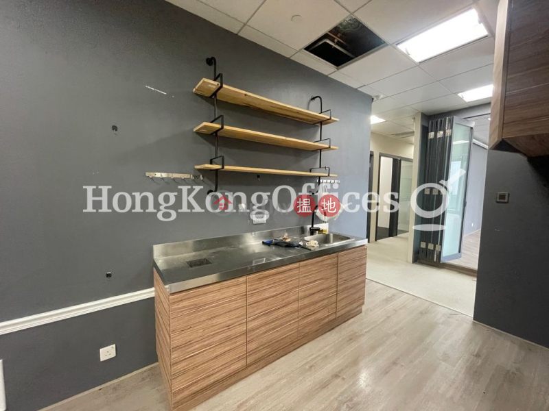 Property Search Hong Kong | OneDay | Office / Commercial Property | Rental Listings | Office Unit for Rent at 33 Des Voeux Road Central