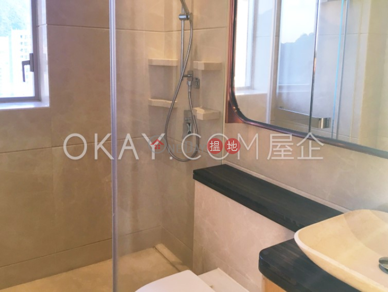 Unique 3 bedroom on high floor with sea views & balcony | Rental | 37 Cadogan Street | Western District | Hong Kong, Rental | HK$ 65,000/ month