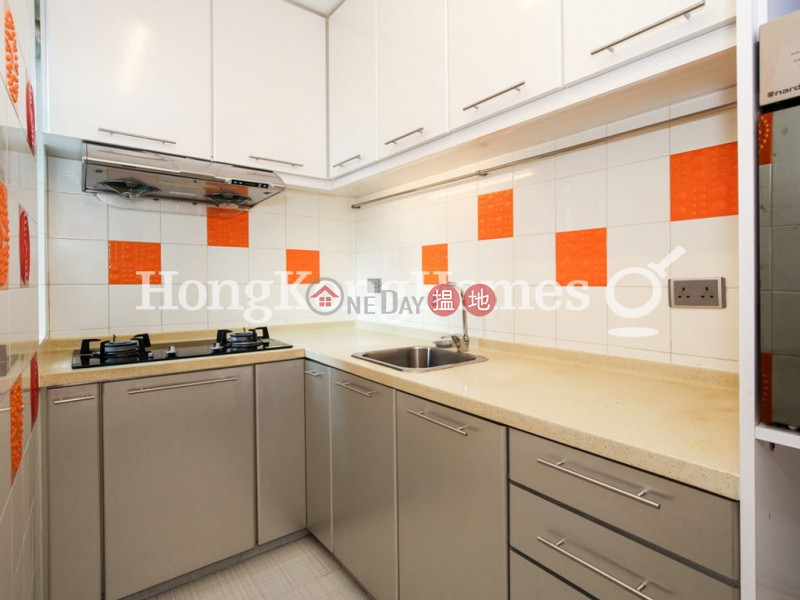 3 Bedroom Family Unit for Rent at Block A Grandview Tower, 128-130 Kennedy Road | Eastern District | Hong Kong Rental, HK$ 38,000/ month