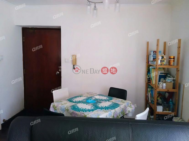 Property Search Hong Kong | OneDay | Residential Rental Listings Block 2 Kwun King Mansion Sites A Lei King Wan | 2 bedroom Mid Floor Flat for Rent