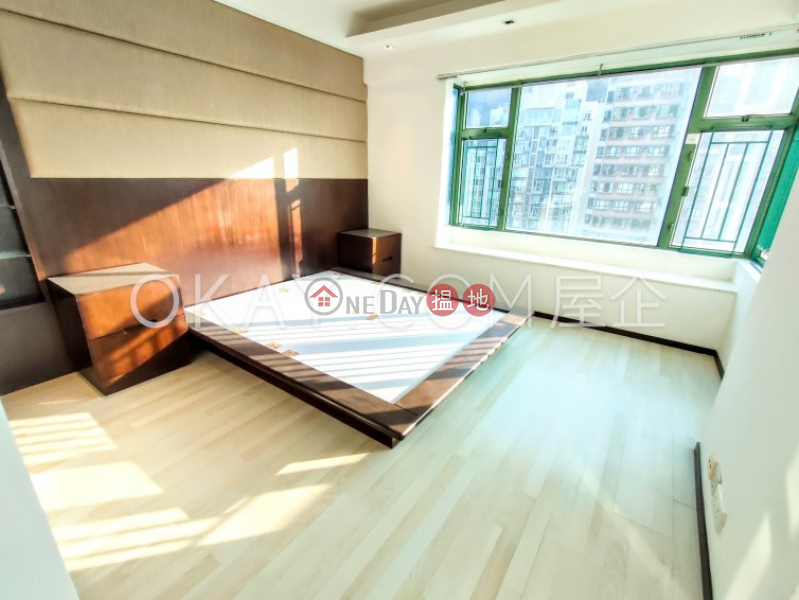 HK$ 35M | Robinson Place Western District | Stylish 3 bedroom on high floor | For Sale