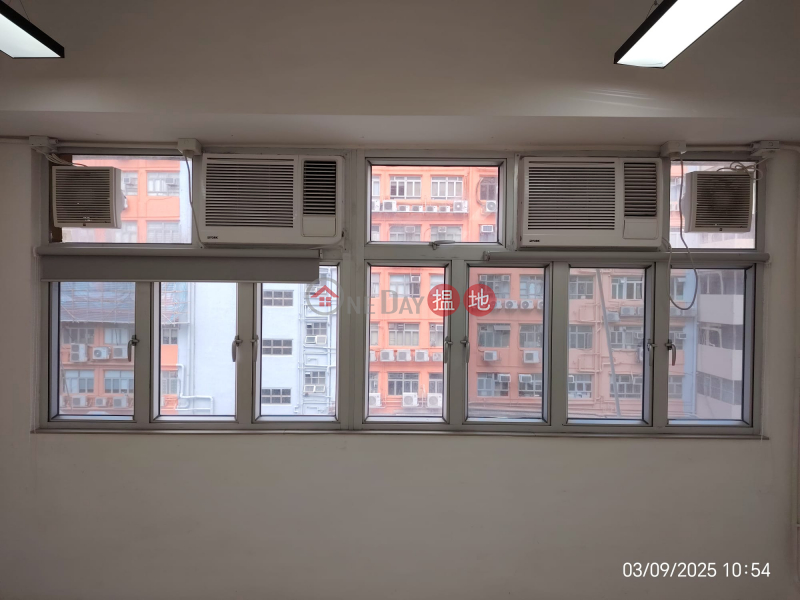 HK$ 14,000/ month | New City Centre, Kwun Tong District | WORK SHOP
