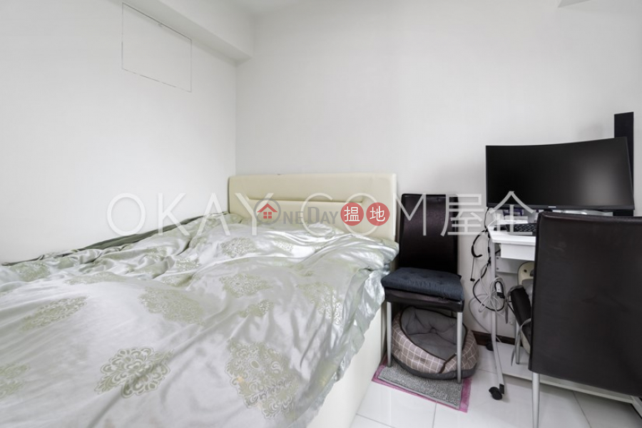 HK$ 11.2M, Centre Place | Western District, Elegant 2 bedroom with balcony | For Sale