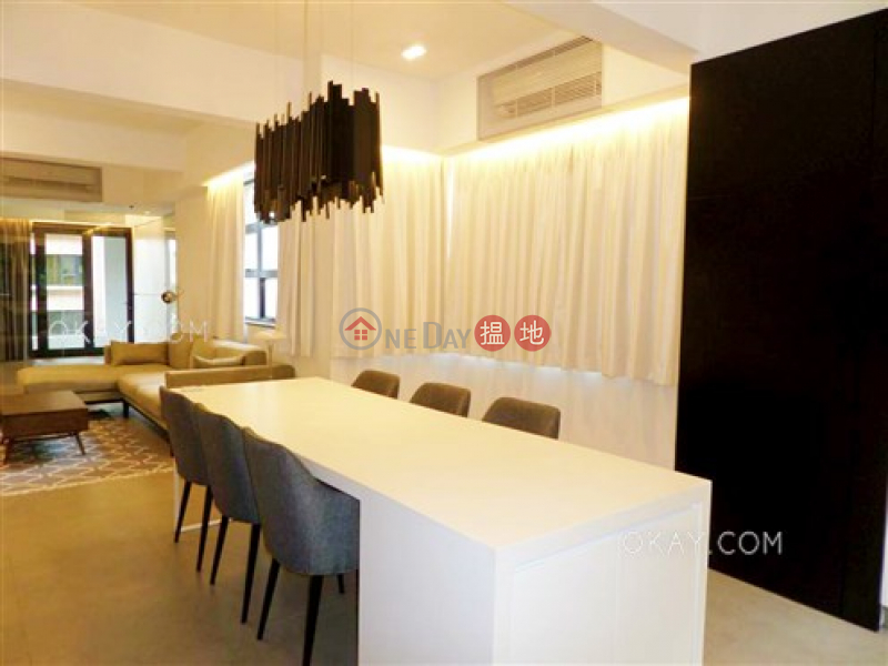 Elegant 2 bedroom with balcony | For Sale, 31-33 Village Terrace | Wan Chai District Hong Kong Sales | HK$ 18.8M