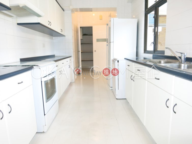 HK$ 98,000/ month Repulse Bay Apartments | Southern District | Efficient 3 bedroom with balcony & parking | Rental