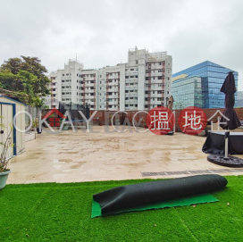 Unique 3 bedroom with terrace & parking | Rental | Block 45-48 Baguio Villa 碧瑤灣45-48座 _0