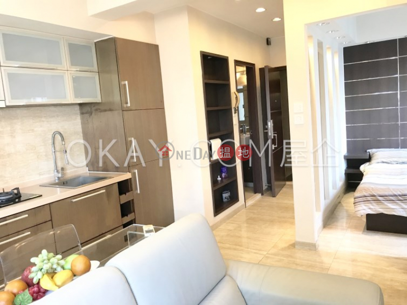 Tasteful 1 bedroom on high floor | For Sale | 1-9 Mosque Street | Western District | Hong Kong | Sales HK$ 8.4M