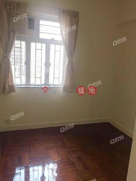 Property Search Hong Kong | OneDay | Residential | Rental Listings Pearl City Mansion | 2 bedroom Low Floor Flat for Rent