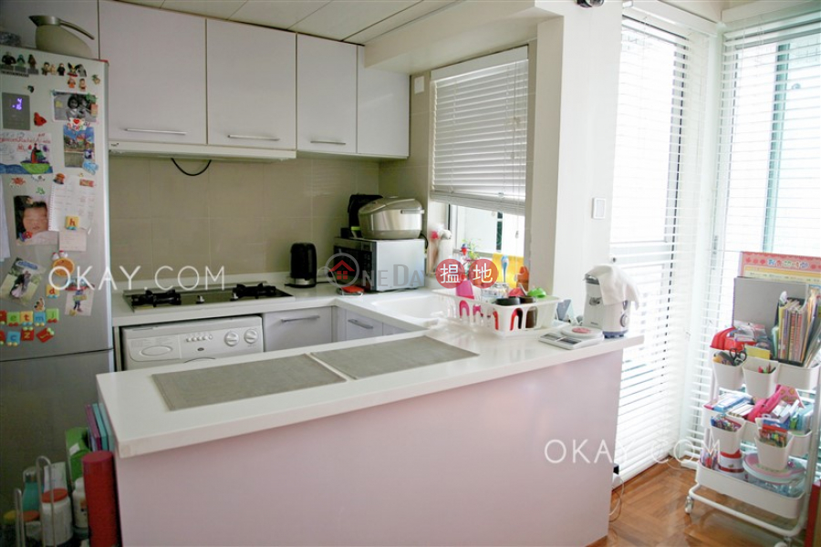 Lovely 3 bedroom on high floor with balcony | Rental | Cherry Crest 翠麗軒 Rental Listings