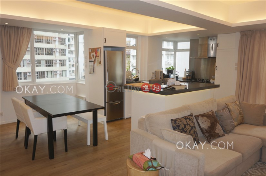 HK$ 38,000/ month | Igloo Residence Wan Chai District | Unique 2 bedroom on high floor with balcony | Rental