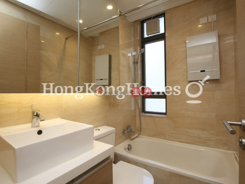 HK$ 26,400/ month 18 Catchick Street Western District 3 Bedroom Family Unit for Rent at 18 Catchick Street