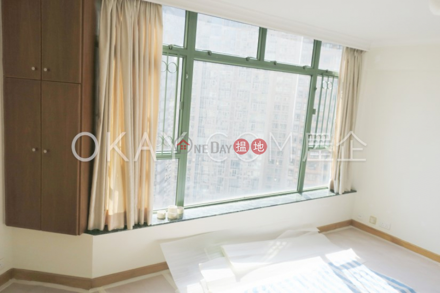 Stylish 3 bedroom on high floor | For Sale | Robinson Place 雍景臺 Sales Listings