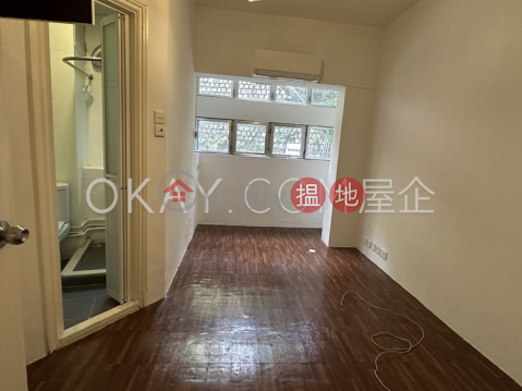 Cozy 2 bedroom with parking | Rental, Ivory Court 華麗閣 | Western District (OKAY-R210781)_0