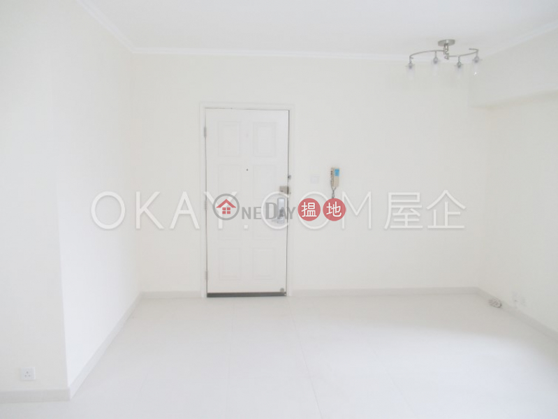 HK$ 33,000/ month Robinson Heights, Western District Gorgeous 3 bedroom in Mid-levels West | Rental
