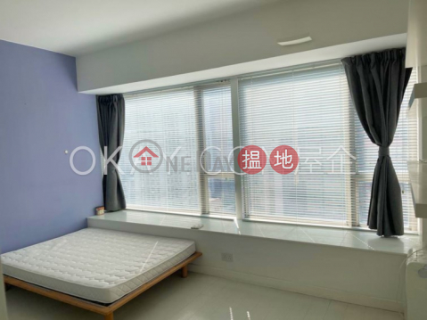 Lovely 2 bedroom on high floor with balcony | For Sale | Island Crest Tower 2 縉城峰2座 _0