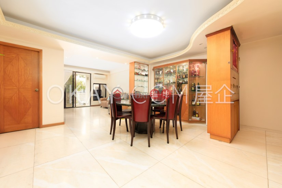 Property Search Hong Kong | OneDay | Residential Sales Listings | Charming 3 bedroom on high floor with rooftop & balcony | For Sale