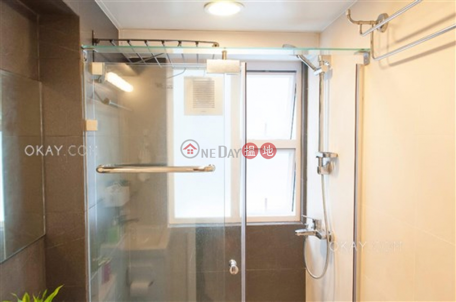 Gorgeous 2 bedroom on high floor with harbour views | Rental, 221-226 Gloucester Road | Wan Chai District | Hong Kong Rental | HK$ 23,000/ month