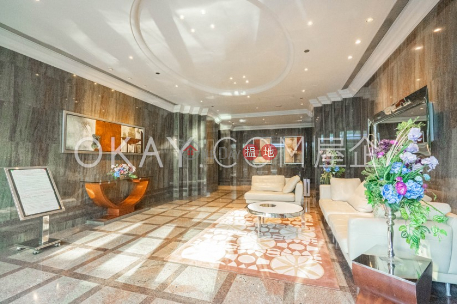 Elegant 1 bedroom on high floor | Rental, Convention Plaza Apartments 會展中心會景閣 Rental Listings | Wan Chai District (OKAY-R82203)