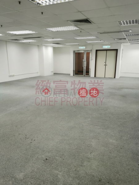 獨立單位，天花，地毯，開揚 | 34 Tai Yau Street | Wong Tai Sin District | Hong Kong | Rental, HK$ 26,600/ month