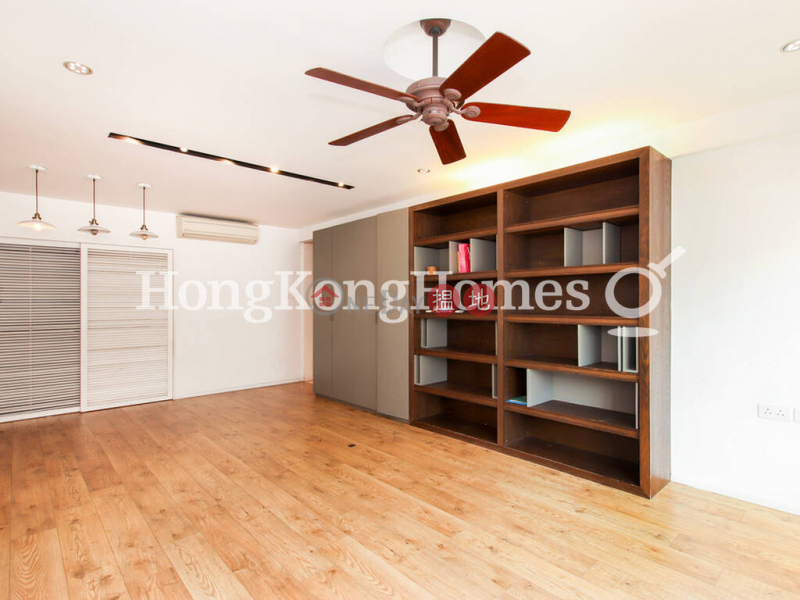 3 Bedroom Family Unit for Rent at Imperial Court | 62G Conduit Road | Western District Hong Kong | Rental | HK$ 52,000/ month