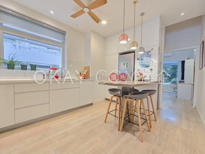 Nicely kept 3 bedroom on high floor | For Sale | Discovery Bay, Phase 4 Peninsula Vl Crestmont, 38 Caperidge Drive 愉景灣 4期蘅峰倚濤軒 蘅欣徑38號 Sales Listings