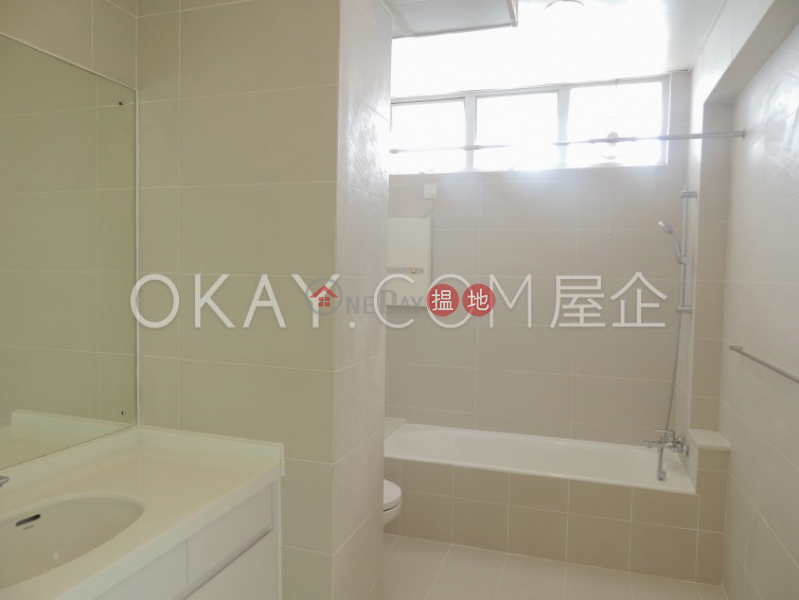 Efficient 3 bedroom with sea views, balcony | Rental | 29-31 Tai Tam Road | Southern District, Hong Kong Rental HK$ 70,000/ month