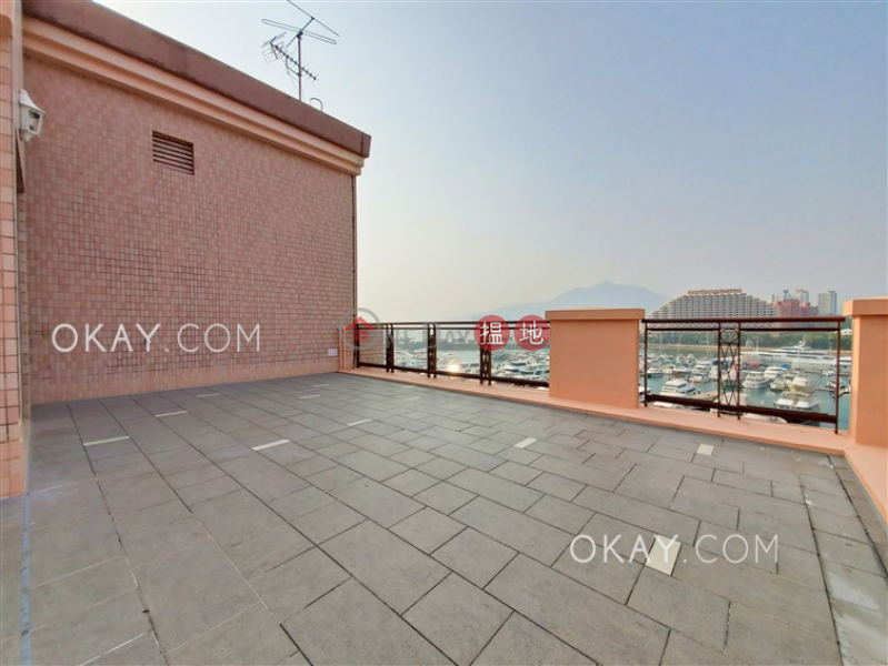 Rare penthouse with sea views, rooftop & balcony | Rental | Hong Kong Gold Coast 黃金海岸 Rental Listings