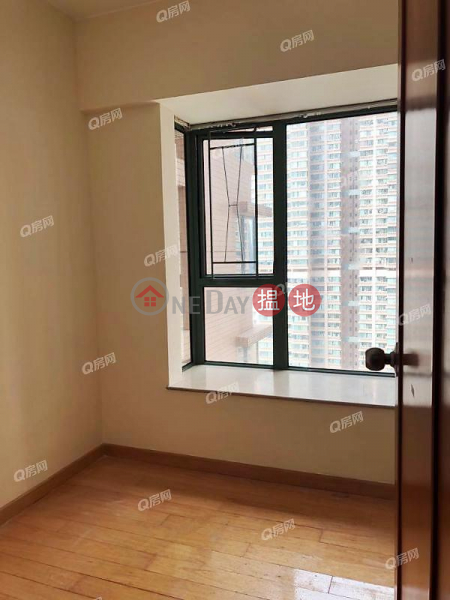 Property Search Hong Kong | OneDay | Residential | Rental Listings Tower 3 Island Resort | 3 bedroom Mid Floor Flat for Rent